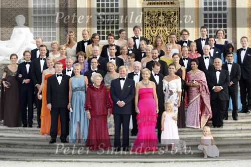 Apeldoorn 1 september 2007
Prins Willem Alexander viert zijn 40e verjaardag op paleis het Loo met Maxima Alexia Ariane en Amalia.