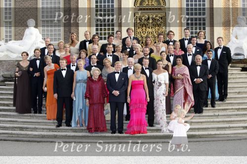 Apeldoorn 1 september 2007
Prins Wille Alexander viert zijn 40e verjaardag op paleis het Loo met Maxima Alexia Ariane en Amalia.