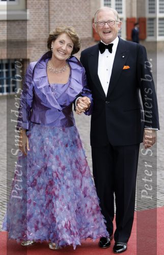Apeldoorn 1 september 2007
Prins Willem Alexander viert zijn 40e verjaardag op paleis het Loo met Maxima Alexia Ariane en Amalia. Pieter v Vollenhoven en Prinses Margriet