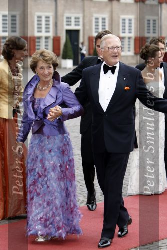 Apeldoorn 1 september 2007
Prins Willem Alexander viert zijn 40e verjaardag op paleis het Loo met Maxima Alexia Ariane en Amalia. Pieter v Vollenhoven en Prinses Margriet