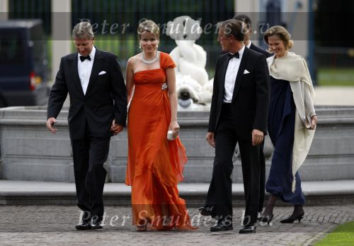 Apeldoorn 1 september 2007
Prins Willem Alexander viert zijn 40e verjaardag op paleis het Loo met Maxima Alexia Ariane en Amalia. Prinses Mathilde en Prins Filip