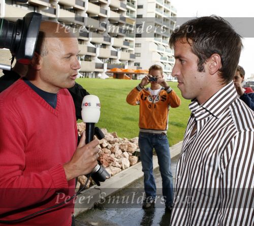 Noordwijk 20 augustus 2007
De spelers van het nederlands elftal verzamelen in hotel huis ter duin voor de oefenwedstrijd tegen zwitserland. Rafael v d Vaart