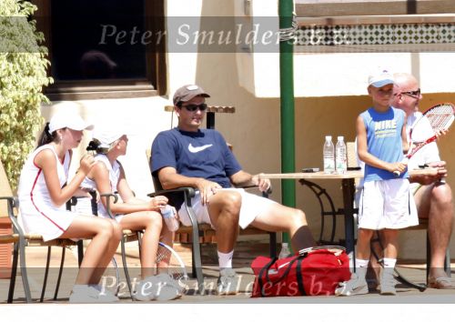 Marbella 14 augustus 2007
Richard Krajicek en zijn zoon Alec aan het tennissen in Marbella.