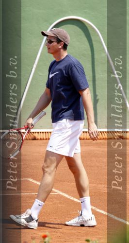 Marbella 14 augustus 2007
Richard Krajicek en zijn zoon Alec aan het tennissen in Marbella.