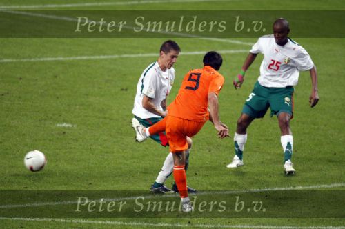 Amsterdam 8 september 2007
kwalificatieduel voor EK tussen Nederland en Bulgarije in de amsterdam arena. Nederland wint met 2-0. Ruud v Nistelrooy   zijn doelpunt