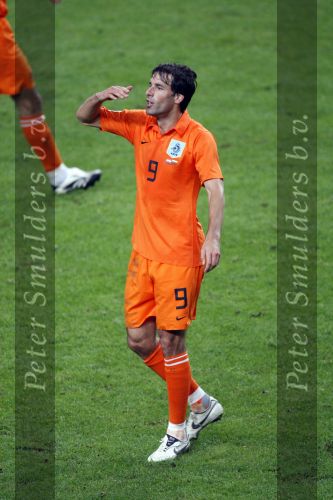 Amsterdam 8 september 2007
kwalificatieduel voor EK tussen Nederland en Bulgarije in de amsterdam arena. Nederland wint met 2-0. Ruud v Nistelrooy blij na doelpunt