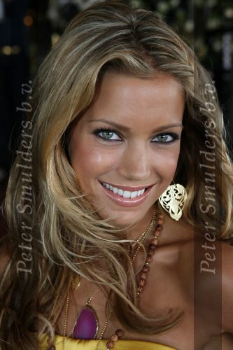 Noordwijk, 1 September 2007 Jacky Fair met o.a. modeshow van Danie Bles.
Sylvie v d Vaart ( Sylvie Meis )
