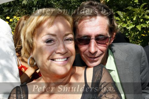 Laren/ Eemnes 29 augustus 2007
Willibrord Frequin en zijn Suzanne trouwen. Ze vertrekken vanaf thuis met koets naar de theetuin. Viola en Peter Holt