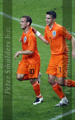 Amsterdam 8 september 2007
kwalificatieduel voor EK tussen Nederland en Bulgarije in de amsterdam arena. Nederland wint met 2-0. Wesley Sneijder scoort de 1-0. met Robin v Persie