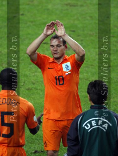 Amsterdam 8 september 2007
kwalificatieduel voor EK tussen Nederland en Bulgarije in de amsterdam arena. Nederland wint met 2-0. Wesley Sneijder met  Clarence Seedorf