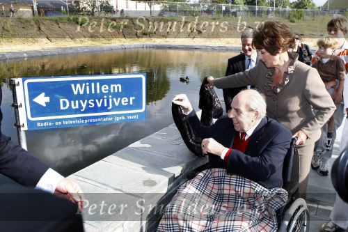 Hilversum 17 augustus 2007
Presentatie straatnamen Willem Duys Willem v Kooten en Mies Bouwman op het mediapark