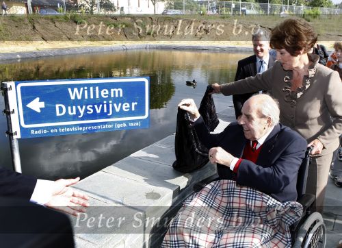 Hilversum 17 augustus 2007
Presentatie straatnamen Willem Duys Willem v Kooten en Mies Bouwman op het mediapark