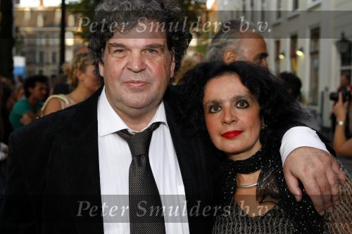Den Haag 31 augustus 2009
Premiere het leven uit een dag in Pathe den haag. A.F.Th v d Heijden met vrouw
Peter Smulders bv