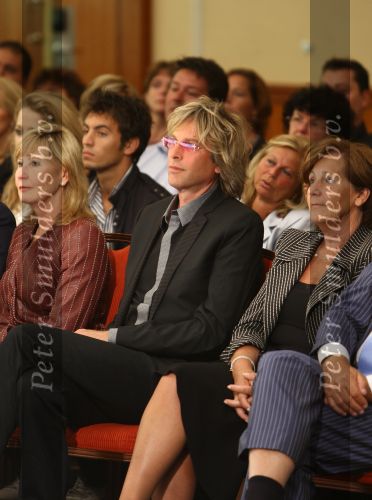 Amsterdam, 30 Augustus 2009
Modeshow Paul Schulten waar ook Christina Curry, de dochter van Adam en Patricia Paay als mannequin liep.

Peter Smulders BV