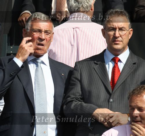 Rotterdam, 20 September 2009
Kompetitiewedstrijd Feyenoord-PSV, eindstand 1-3 Seizoen 2009/2010
Burgemeester Ahmed Aboutaleb met bestuurslid Gerard Kerkum