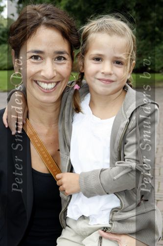 Kaatsheuvel 2 augustus 2009
Premiere show in de efteling. Annemarie Engelkes met dochter
Peter Smulders bv