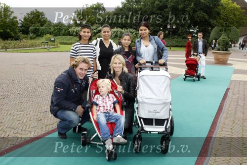 Kaatsheuvel 2 augustus 2009
Premiere show in de efteling. Edwin Anouk en Max Smulders
Peter Smulders bv