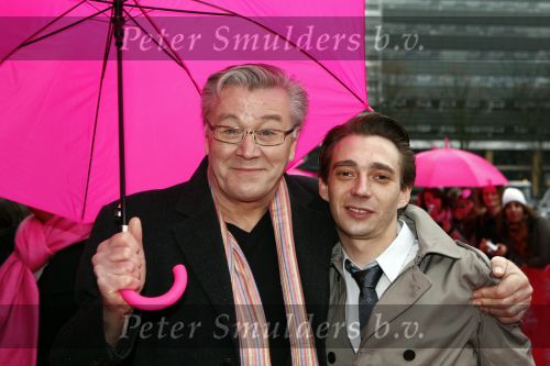 Utrecht 9 februari 2008
Premiere Dirty Dancing in het beatrix theater. 
Barrie Stevens met vriend