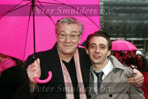 Utrecht 9 februari 2008
Premiere Dirty Dancing in het beatrix theater. 
Barrie Stevens met vriend