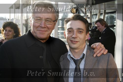 Hilversum 12 maart 2007
Feest voor de 65 e verjaardag van Joop v d Ende in studio 21. 
Barrie Stevens met vriend
