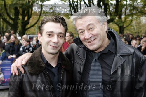 Den Bosch 22 oktober 2006
Premiere Grease in Den Bosch.
Barrie Stevens met vriend