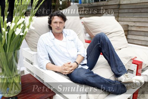 Amsterdam 11 augustus 2009
Presentatie cast mama Mia bij strand zuid met oa Lone v Roosendaal Bas Westerweel John Vooijgd en Anouk v Nes.
Peter Smulders bv
