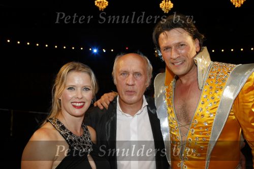 Amsterdam 14 september 2009
Premiere Mamma Mia in Carre.Bas Westerweel met Babette v Veen en Herman v Veen
Peter Smulders bv