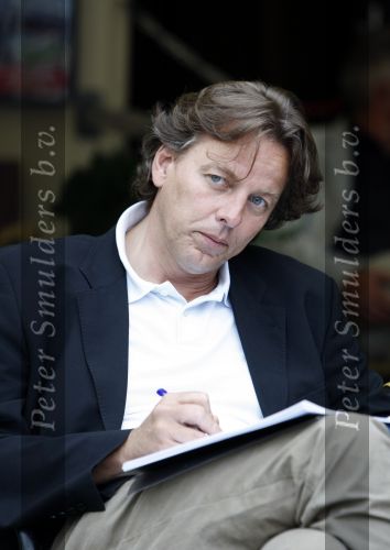 Amsterdam 12 augustus 2009
Bert Koenders op terras in amsterdam.
Peter Smulders bv