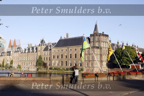 Den Haag 31 augustus 2009
de hofvijver bij het binnenhof.
Peter Smulders bv