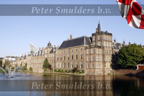 Den Haag 31 augustus 2009
de hofvijver bij het binnenhof.
Peter Smulders bv