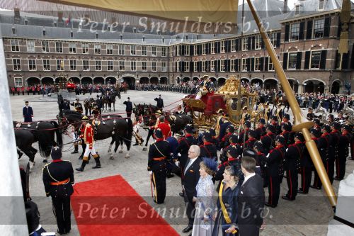 Den Haag 15 september 2009
Prinsjesdag op het binnenhof en de balkonscene op paleis Noordeinde met Koningin Beatrix Prinses Maxima Prins Willem Alexander Prins Constantijn Prinses Laurentien Prinses Margriet en Pieter v Vollenhoven
Peter Smulders bv