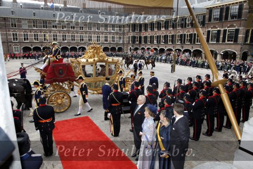 Den Haag 15 september 2009
Prinsjesdag op het binnenhof en de balkonscene op paleis Noordeinde met Koningin Beatrix Prinses Maxima Prins Willem Alexander Prins Constantijn Prinses Laurentien Prinses Margriet en Pieter v Vollenhoven
Peter Smulders bv