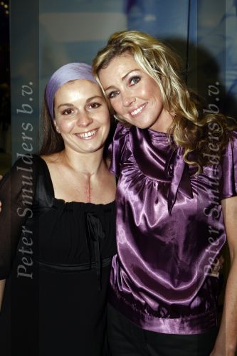 Rotterdam 16 oktober 2008
Premiere Holiday on ice in ahoy. 
Brigitte Nijman met zus