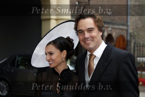 Den Haag 15 september 2009
Prinsjesdag op het binnenhof met alle hoedjes. Camiel Eurlings met zijn vriendin Eniko Borbely
Peter Smulders bv