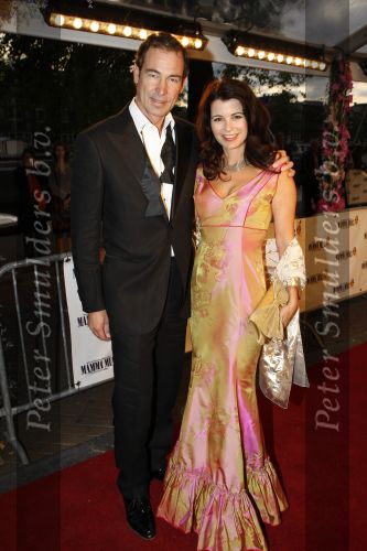 Amsterdam 14 september 2009
Premiere Mamma Mia in Carre. Erik de Vogel en Carolien de Bruijn
Peter Smulders bv