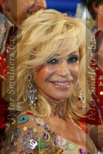 Amsterdam 14 september 2009
Premiere Mamma Mia in Carre. Connie Breukhoven met Gordon
Peter Smulders bv