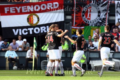 Rotterdam, 20 September 2009
Kompetitiewedstrijd Feyenoord-PSV, eindstand 1-3 Seizoen 2009/2010
Danny Koevermans is blij na zijn tweede doelpunt
