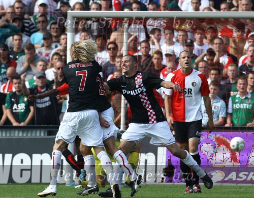 Rotterdam, 20 September 2009
Kompetitiewedstrijd Feyenoord-PSV, eindstand 1-3 Seizoen 2009/2010
Danny Koevermans is blij na zijn tweede doelpunt