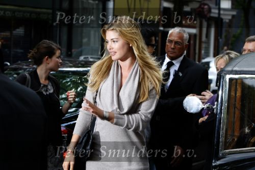 Amsterdam 3 september 2009
Opening Repeat winkel door Doutzen Kroes.
Peter Smulders bv