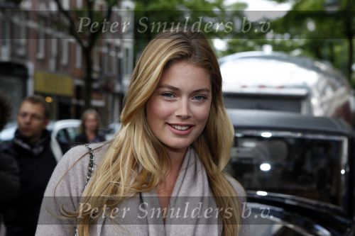 Amsterdam 3 september 2009
Opening Repeat winkel door Doutzen Kroes.
Peter Smulders bv