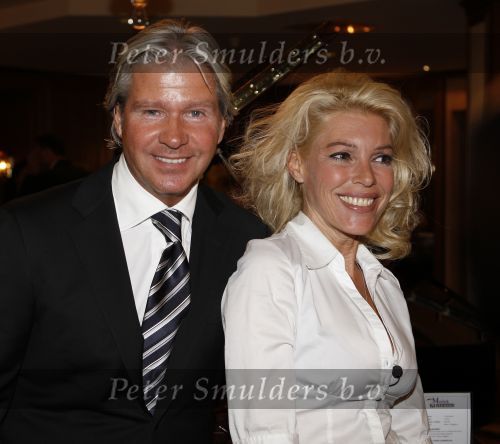 Noordwijk, 28 Augustus 2009
Miljonair Fair bij Hotel Huis ter Duin
Dries Roelvink en Judith Osborn
Foto Peter Smulders BV
