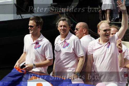 Amsterdam 1 augustus 2009
Gay pride op de amsterdamse grachten. Ed Nijpels en Frits Huffnagel
Peter Smulders bv