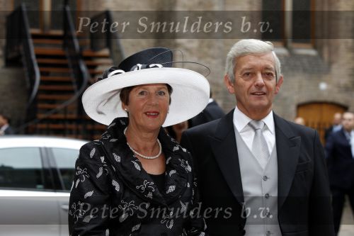 Den Haag 15 september 2009
Prinsjesdag op het binnenhof met alle hoedjes. Eimert v Middelkoop met vrouw
Peter Smulders bv