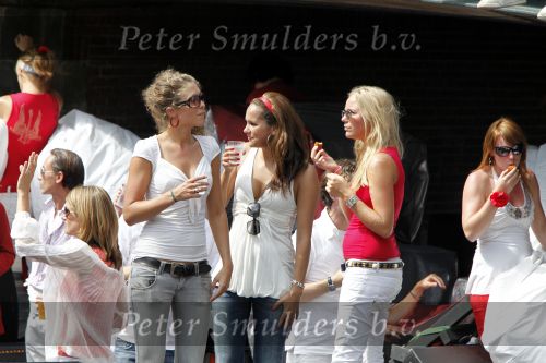 Amsterdam 1 augustus 2009
Gay pride op de amsterdamse grachten. Elize
Peter Smulders bv