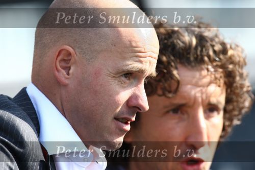 Rotterdam, 20 September 2009
Kompetitiewedstrijd Feyenoord-PSV, eindstand 1-3 Seizoen 2009/2010
Jan Joost v Gangelen met Erik ten Hag