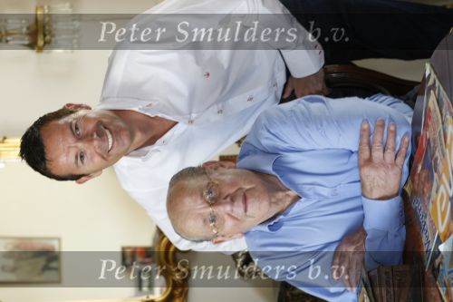 Sint Willebrord 2 augustus 2009
Fernando en Rob v Es , de pleegvader en halfbroer van Corry Konings.
Peter Smulders bv