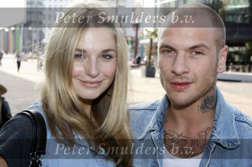 Amsterdam 17 augustus 2009
Premiere Hannah Montana in pathe arena. Gaby Blaaser met vriend en zijn dochter
Peter Smulders bv