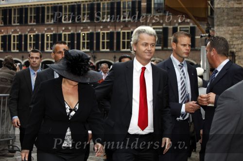Den Haag 15 september 2009
Prinsjesdag op het binnenhof met alle hoedjes. Geert Wilders met zijn vrouw
Peter Smulders bv