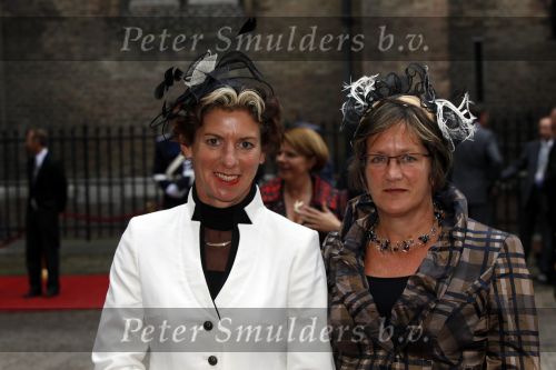 Den Haag 15 september 2009
Prinsjesdag op het binnenhof met alle hoedjes. Gerda Verburg met vriendin
Peter Smulders bv