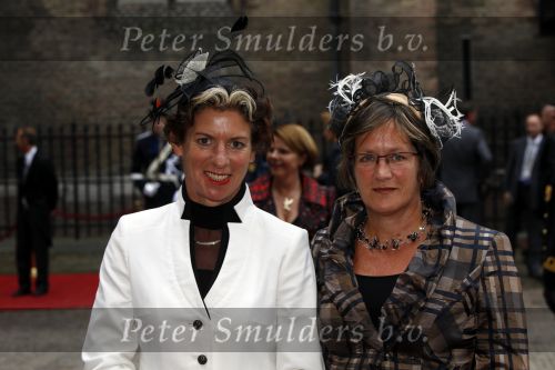 Den Haag 15 september 2009
Prinsjesdag op het binnenhof met alle hoedjes. Gerda Verburg met vriendin
Peter Smulders bv